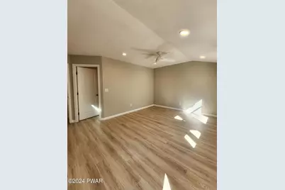 213 Butternut Street, Dingmans Ferry, PA 18328 - Photo 7