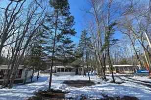 104 Shoshone Ct, Shohola, PA 18458 - Photo 5