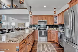 254 Upper Independence Dr, Lackawaxen, PA 18435 - Photo 37