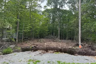 19 Cherokee Ct, Lake Ariel, PA 18436 - Photo 5