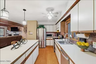 6128 Wales Ct, East Stroudsburg, PA 18301 - Photo 9