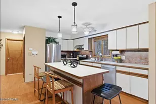 6128 Wales Ct, East Stroudsburg, PA 18301 - Photo 11