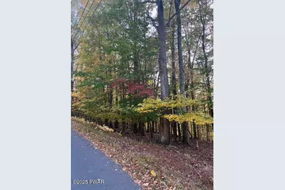 Eastwood Drive, Greentown, PA 18426 - Photo 5