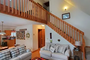 1006 Rolling Hills Dr, Lake Ariel, PA 18436 - Photo 19