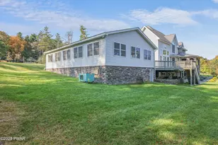 17 Cricket Hill Rd, Hawley, PA 18428 - Photo 89