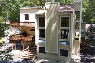 162 Yacht Club Dr, Greentown, PA 18426 - Photo 29