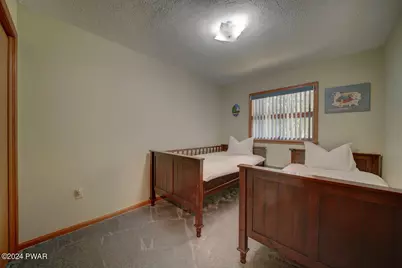 162 Yacht Club Drive, Greentown, PA 18426 - Photo 21