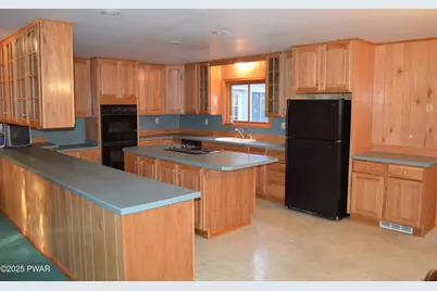 174 Neil Thompson Road, Lackawaxen, PA 18435 - Photo 3