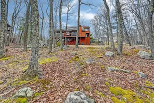 107 Rimrock Ln, Lords Valley, PA 18428 - Photo 3