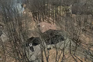 802 Rimrock Ct, Lords Valley, PA 18428 - Photo 5