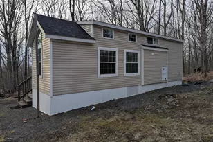 124-126 Beaver Ln, Shohola, PA 18458 - Photo 5