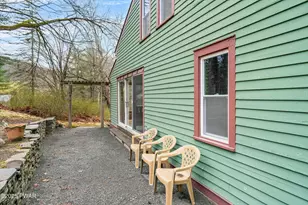 111 Delaware Dr, Lackawaxen, PA 18435 - Photo 37