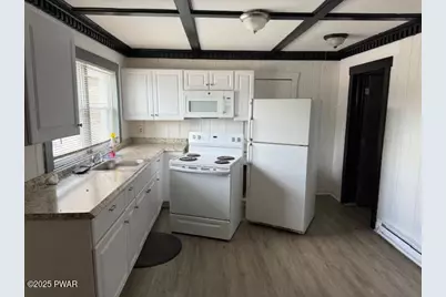 1801 Route 6, Hawley, PA 18438 - Photo 5