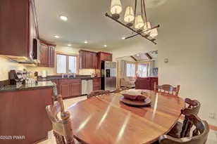 117 N Maple Ln, Greentown, PA 18426 - Photo 15