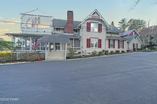 2633 Lakeside Dr, Harveys Lake, PA 18618 - Photo 15