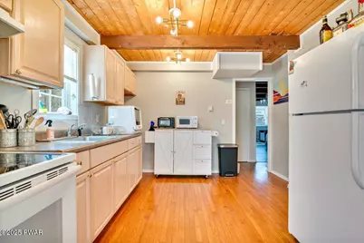 141 Karl Hope Boulevard, Lackawaxen, PA 18435 - Photo 13