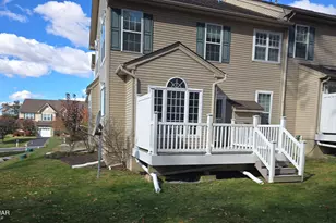 1712 Big Ridge Dr, East Stroudsburg, PA 18302 - Photo 3