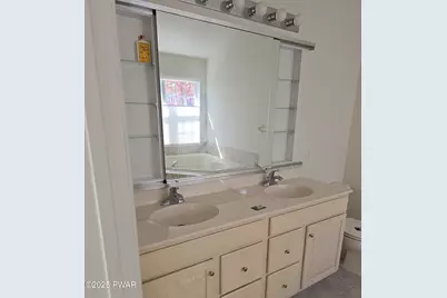 1712 Big Ridge Drive, East Stroudsburg, PA 18302 - Photo 17