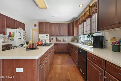 173 Skyline Drive, Milford, PA 18337 - Photo 15