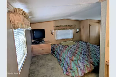 104 Badger Lane, Shohola, PA 18458 - Photo 15