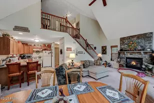 808 Pioneer Ct, Lackawaxen, PA 18435 - Photo 19