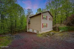 808 Pioneer Ct, Lackawaxen, PA 18435 - Photo 3