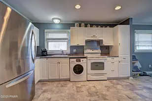 800 Song Mountain Terrace, Tafton, PA 18464 - Photo 5