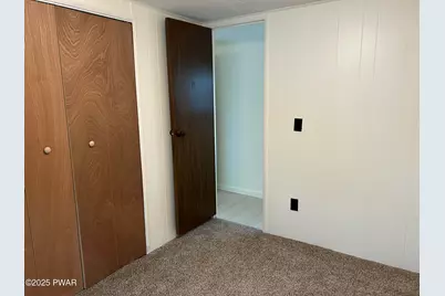 126 Middle Road, Greentown, PA 18426 - Photo 15