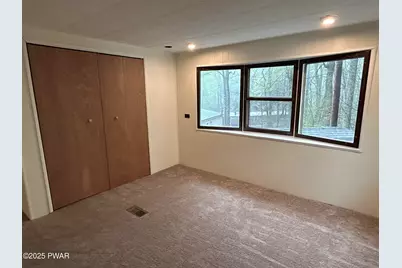 126 Middle Road, Greentown, PA 18426 - Photo 23