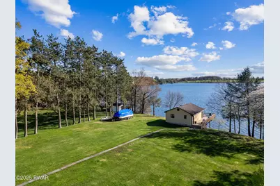 343 Crystal Lake, Carbondale, PA 18407 - Photo 9