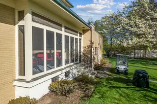 343 Crystal Lake, Carbondale, PA 18407 - Photo 11