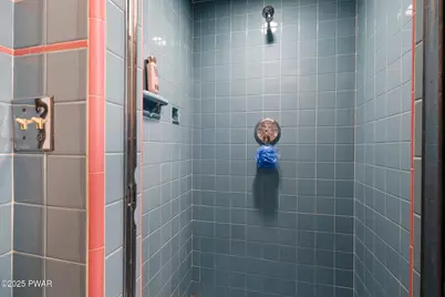 343 Crystal Lake, Carbondale, PA 18407 - Photo 71