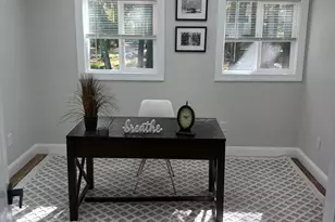 100 Cliff Dr, Lords Valley, PA 18328 - Photo 17