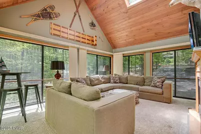 146 Cove Point Circle, Lakeville, PA 18438 - Photo 17