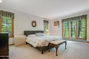 146 Cove Point Cir, Lakeville, PA 18438 - Photo 29