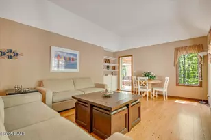 146 Cove Point Cir, Lakeville, PA 18438 - Photo 9