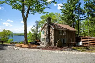 129 Timber Ln, Tafton, PA 18464 - Photo 3