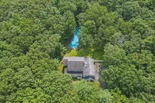 102 Old Farm Rd, Milford, PA 18337 - Photo 107