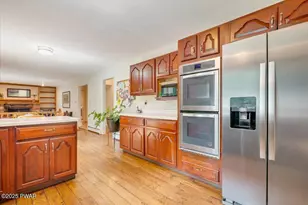 102 Old Farm Rd, Milford, PA 18337 - Photo 47