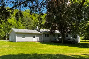 288 River Rd, Beach Lake, PA 18405 - Photo 7