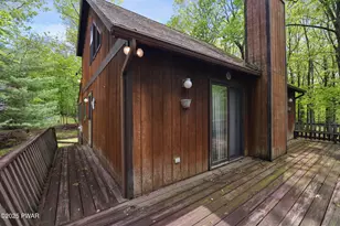 105 Golden Eagle Terrace, Milford, PA 18337 - Photo 5