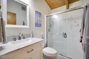 802 Forest Cir, Paupack, PA 18464 - Photo 25