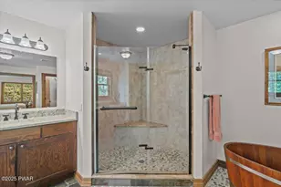 127 Timber Lake Dr, Canadensis, PA 18325 - Photo 25