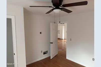 763 Milford Rd, Dingmans Ferry, PA 18328 - Photo 15