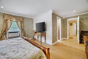 204 Bellemonte Ave, Hawley, PA 18428 - Photo 37