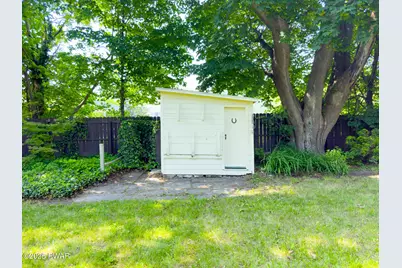 203 W Harford Street, Milford, PA 18337 - Photo 11