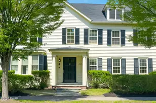 203 W Harford St, Milford, PA 18337 - Photo 1