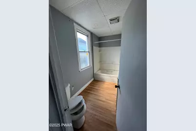 1021 Fellows Street, Scranton, PA 18504 - Photo 5