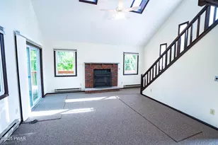 11 Meadow View Dr, Lake Ariel, PA 18436 - Photo 5