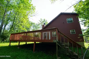 11 Meadow View Dr, Lake Ariel, PA 18436 - Photo 31